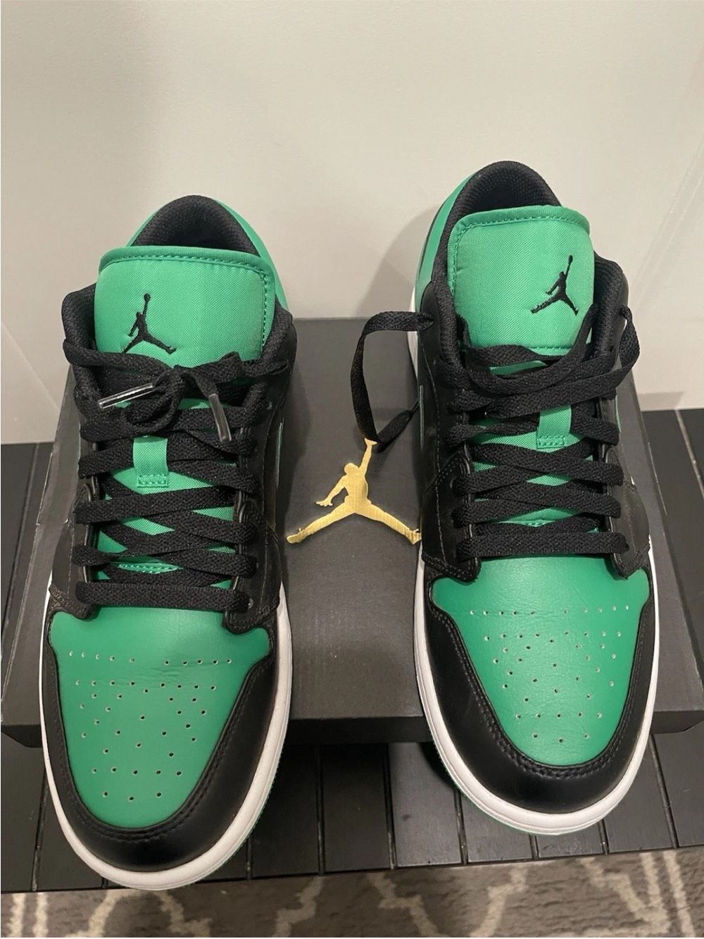 Jordan Low Top Sneakers in Green and Black